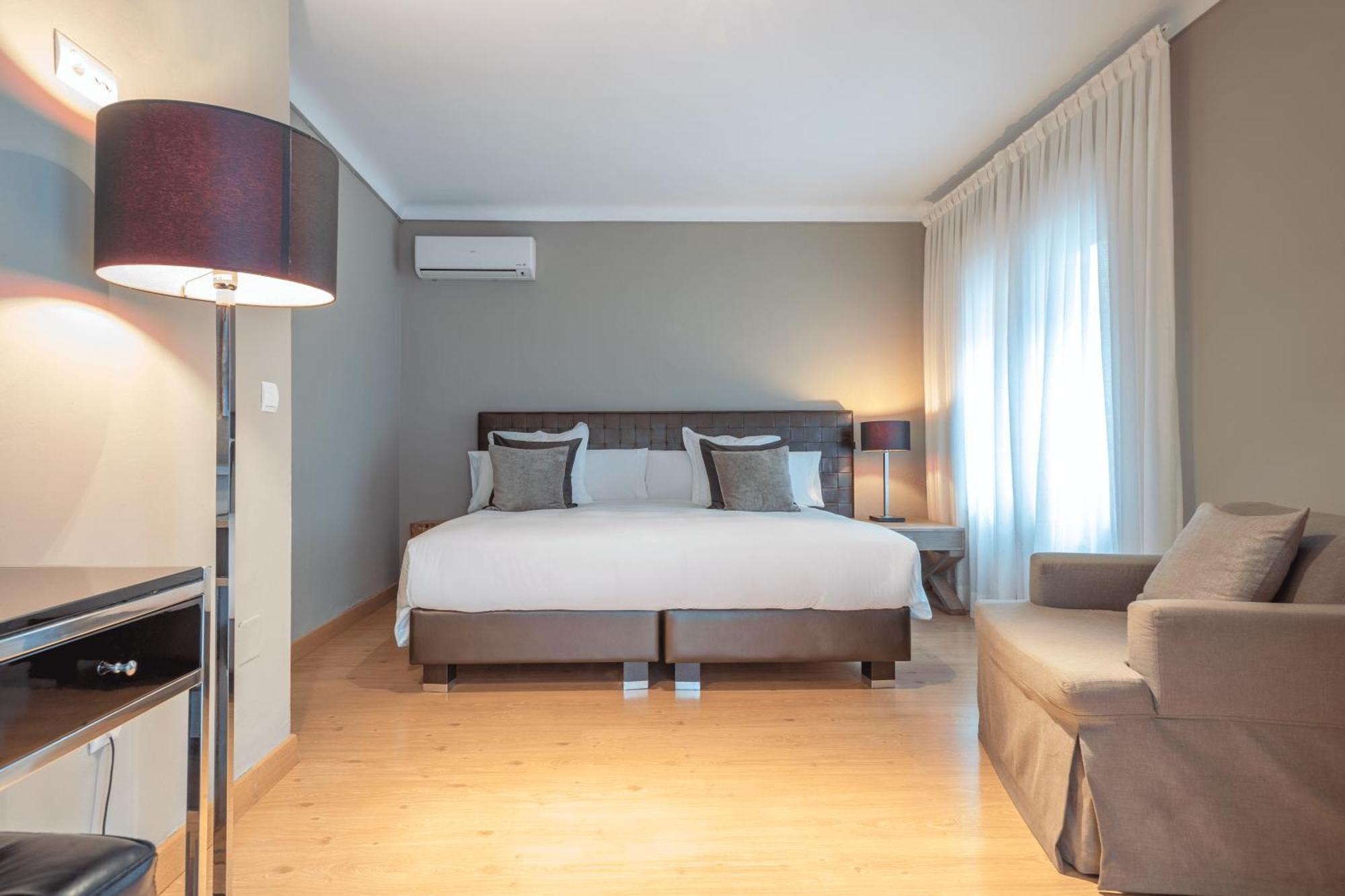 Hostal Parque Ibiza Esterno foto