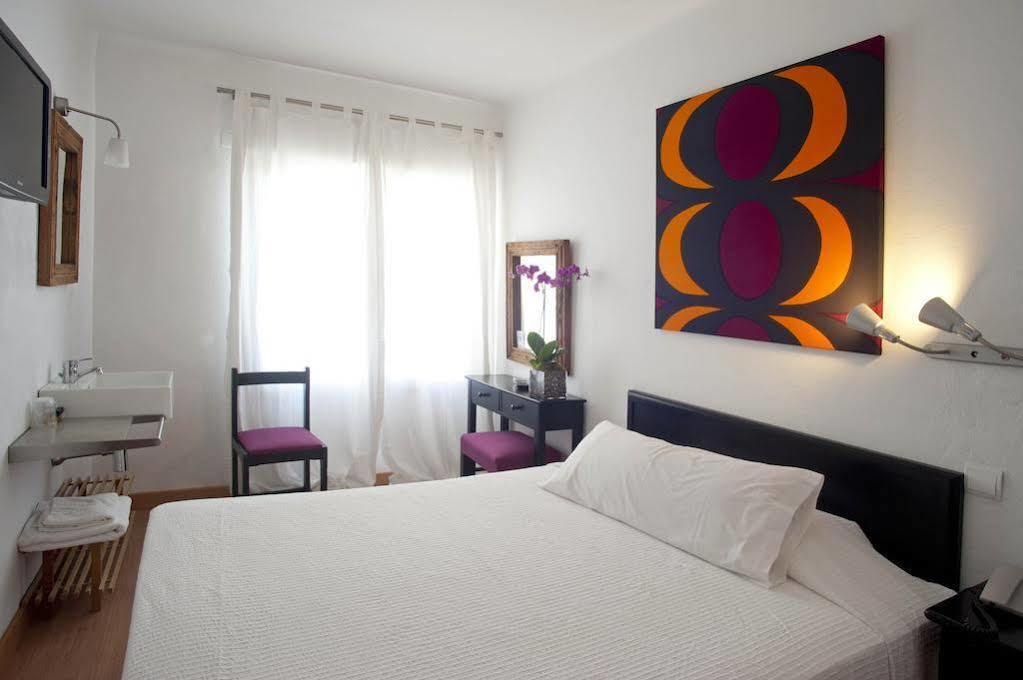 Hostal Parque Ibiza Esterno foto
